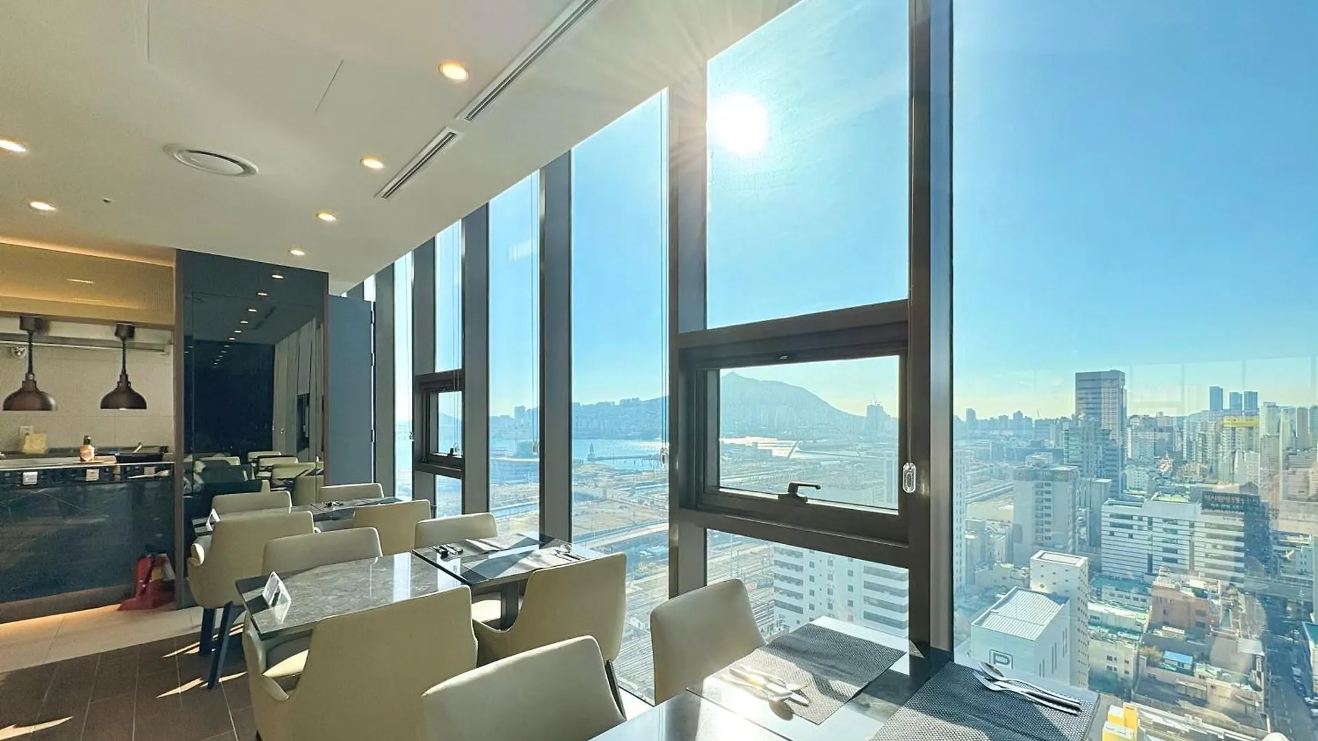 *** Hotel Ramada Encore By Wyndham Busan Station South Korea