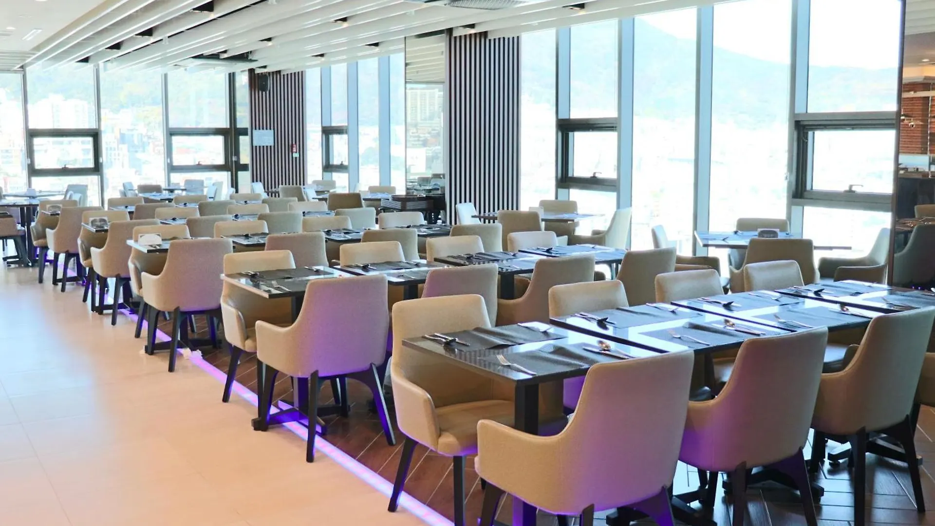 Ramada Encore By Wyndham Busan Station Hotel