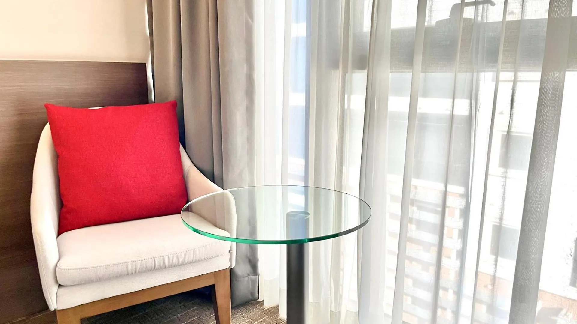 Ramada Encore By Wyndham Busan Station 3*,