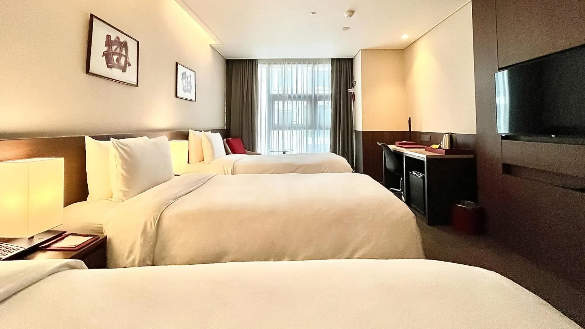 Ramada Encore By Wyndham Busan Station