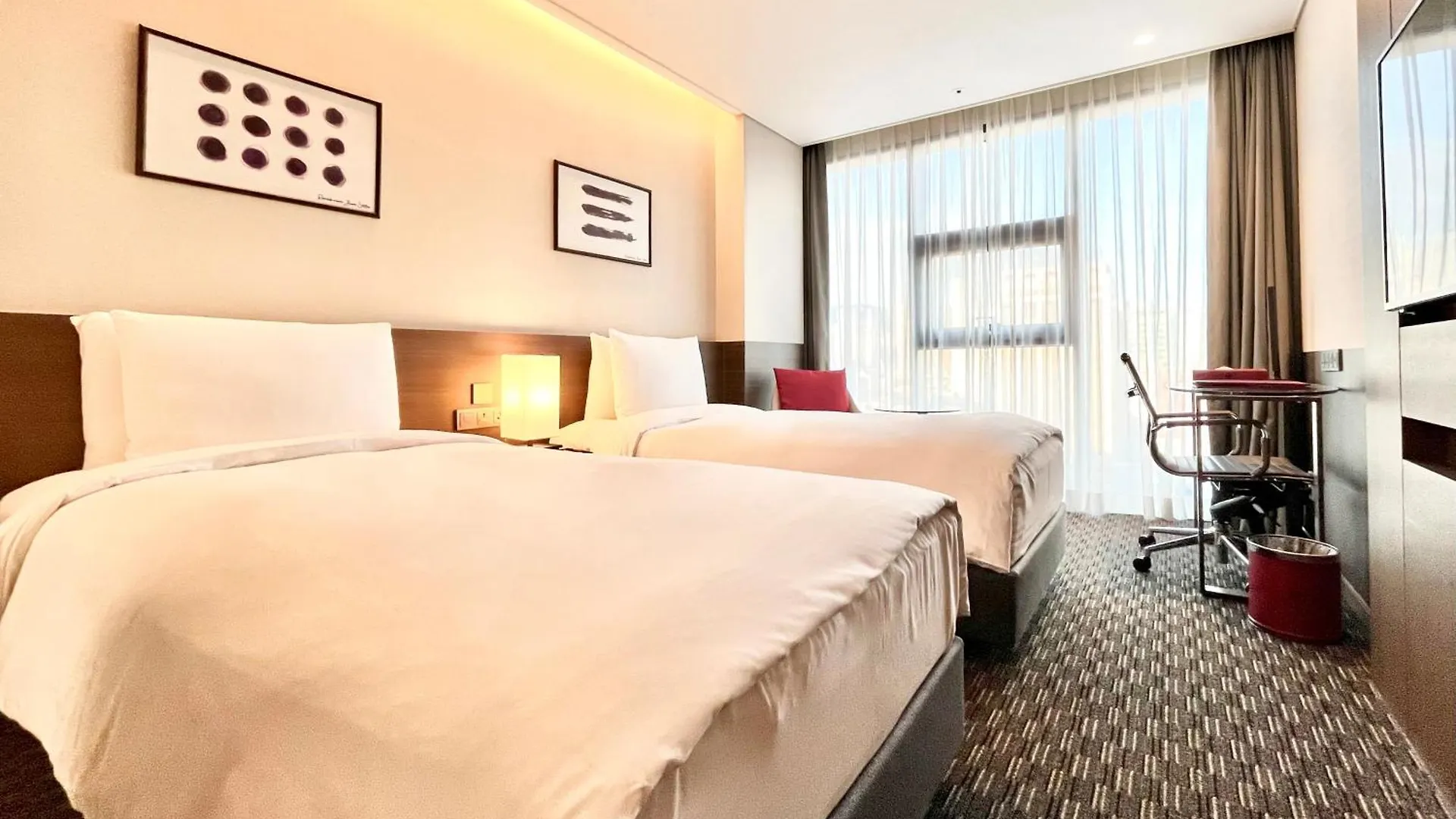 *** Hotel Ramada Encore By Wyndham Busan Station South Korea