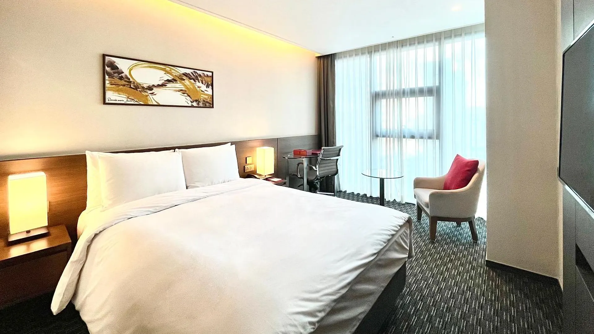 Ramada Encore By Wyndham Busan Station Hotel