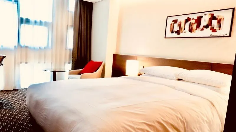 Hotel Ramada Encore By Wyndham Busan Station